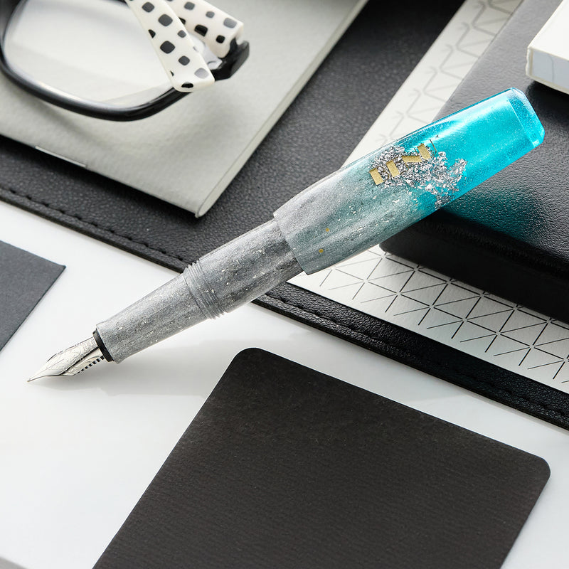 BENU Pixie Fountain Pen - Aqua Glow
