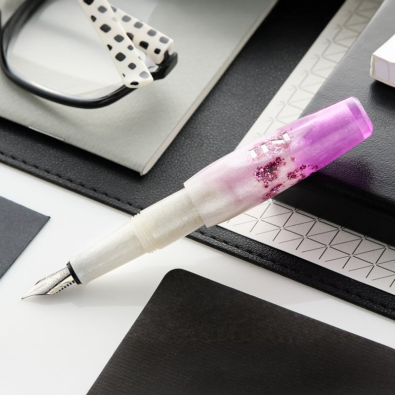 BENU Pixie Fountain Pen - Icy Violet