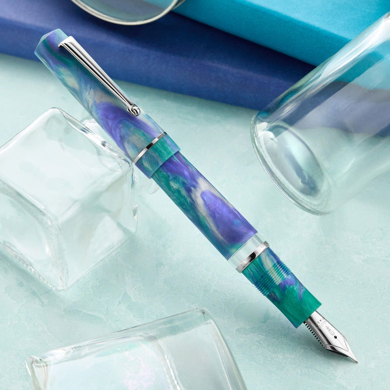 Delta Duna Fountain Pen - Reflection Pool (Limited Edition)