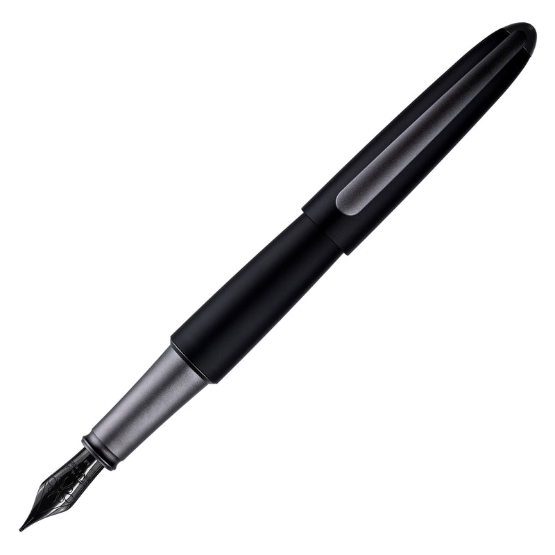 Diplomat Aero Fountain Pen - Pure Black (Special Edition)