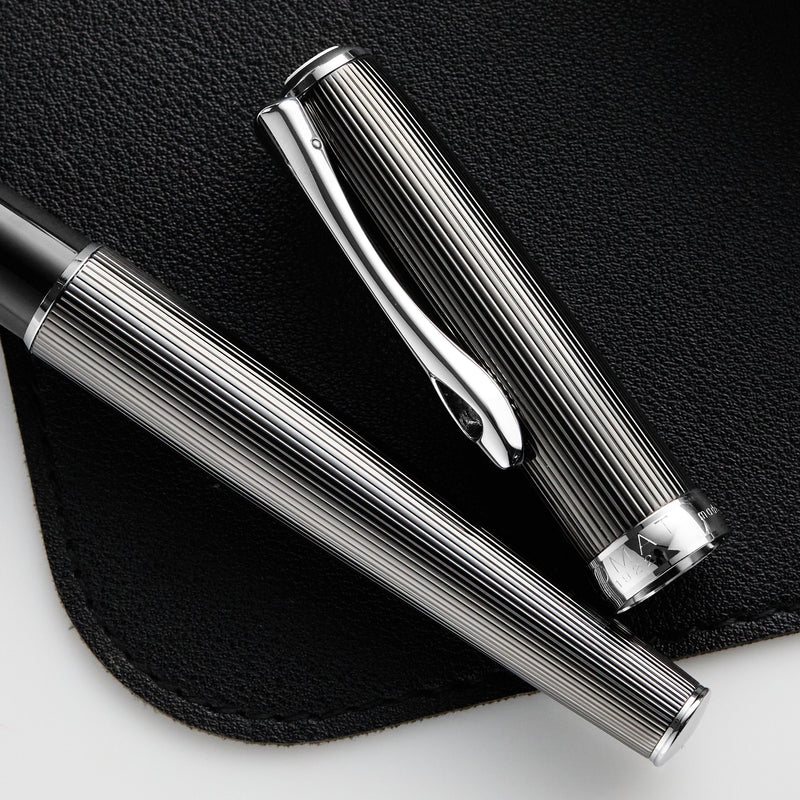 Diplomat Excellence A2 Fountain Pen - Guilloche Black/Chrome