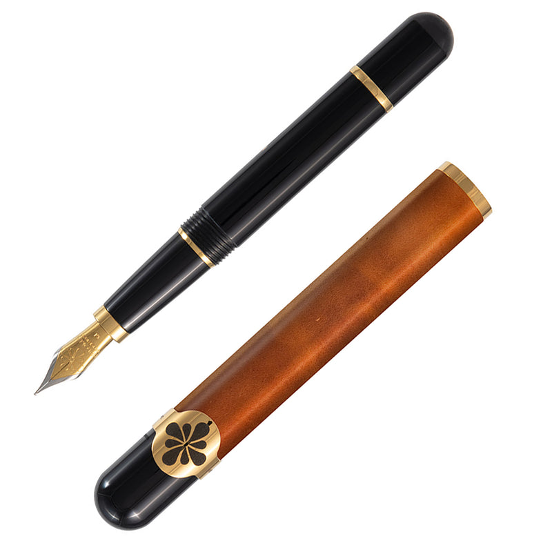 Diplomat XO Fountain Pen - Camel Leather (Limited Edition)