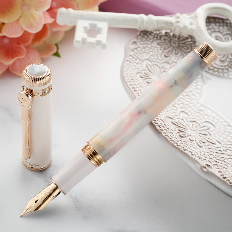 Dominant Industry Keyno Fountain Pen - No.014 Cherishment