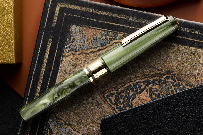 (Bottom Shelf) Esterbrook Model J Fountain Pen - Palm Green