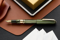 (Bottom Shelf) Esterbrook Model J Fountain Pen - Palm Green