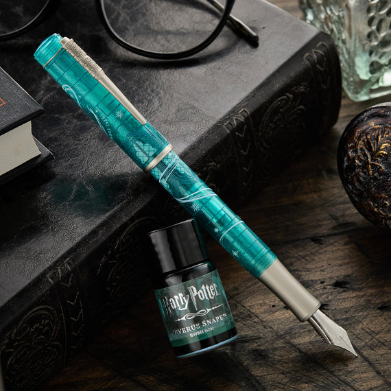 Ferris Wheel Press Harry Potter Masque Resin Fountain Pen & 10ml Ink Set - Severus Snape