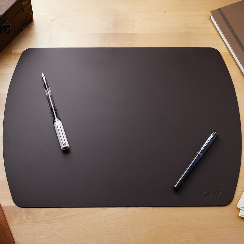 Girologio Writing Mat - Dark Brown