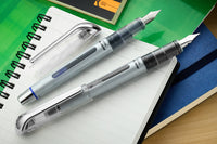 Itoya Blade Fountain Pen - Blue