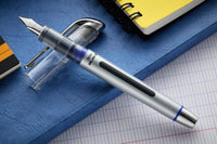 Itoya Blade Fountain Pen - Blue