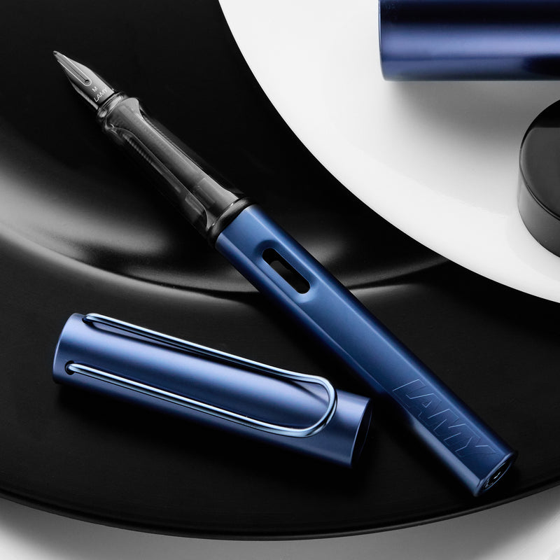 LAMY Lx Fountain Pen - blue
