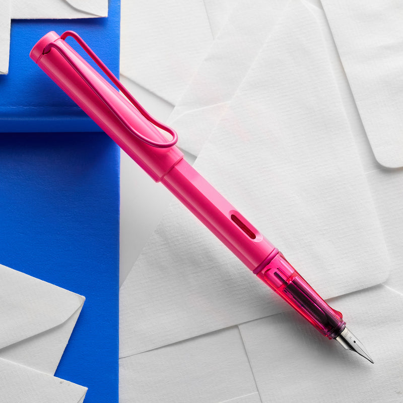 LAMY safari Fountain Pen - neonpink (Special Edition)