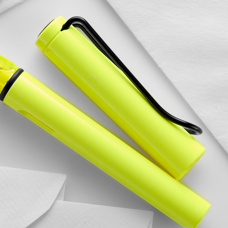 LAMY safari Fountain Pen - neonyellow (Special Edition)