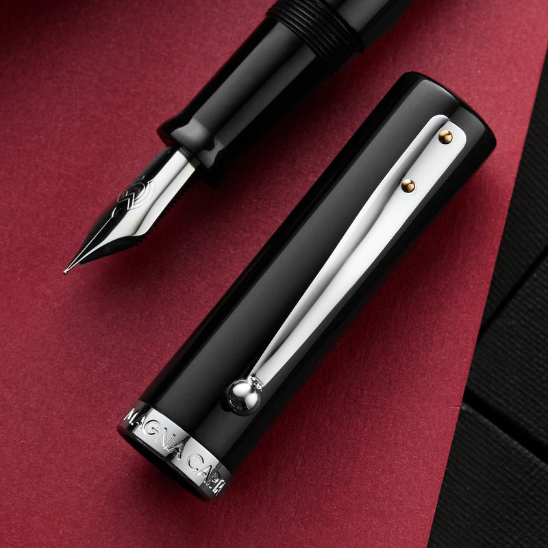 Magna Carta Mag 600S Fountain Pen - Black