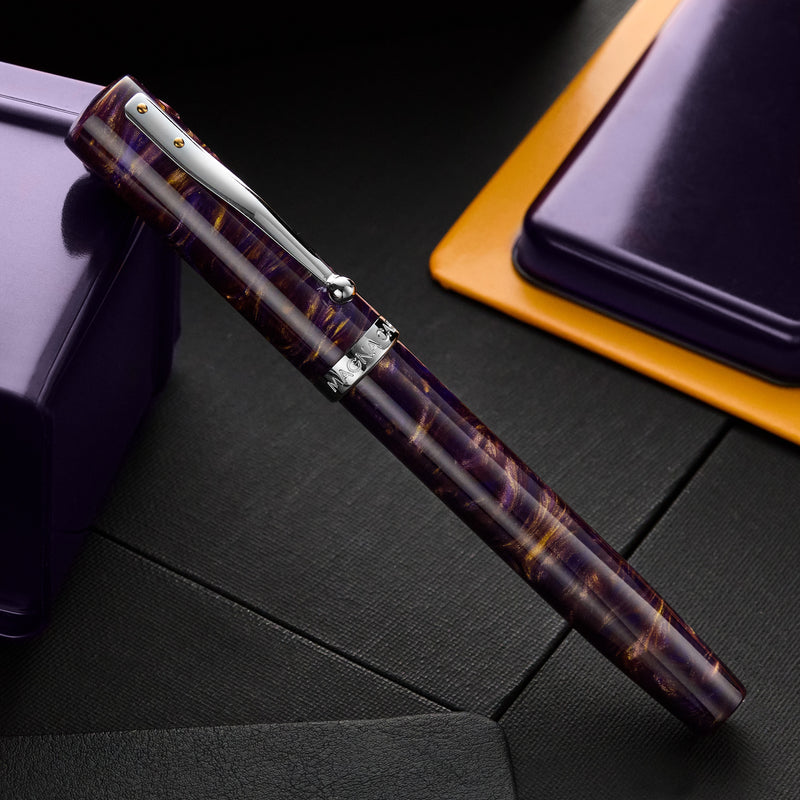 (Bottom Shelf) Magna Carta Mag 600S Fountain Pen - Purple