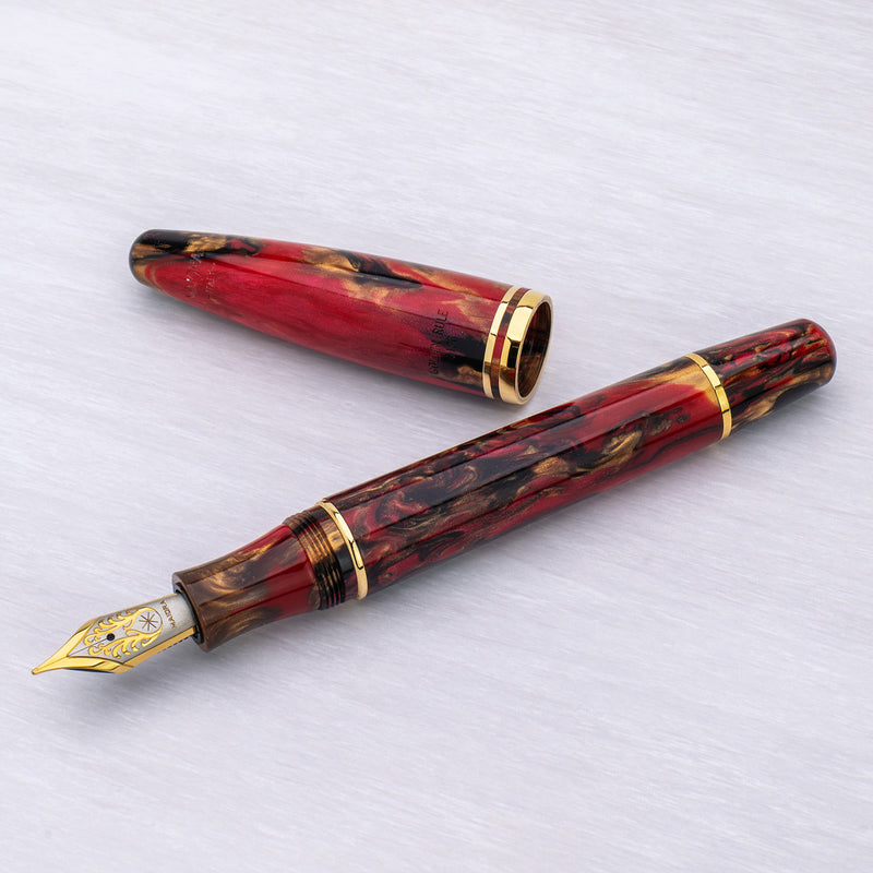 Maiora Ultra Ogiva Fountain Pen - Golden Rule