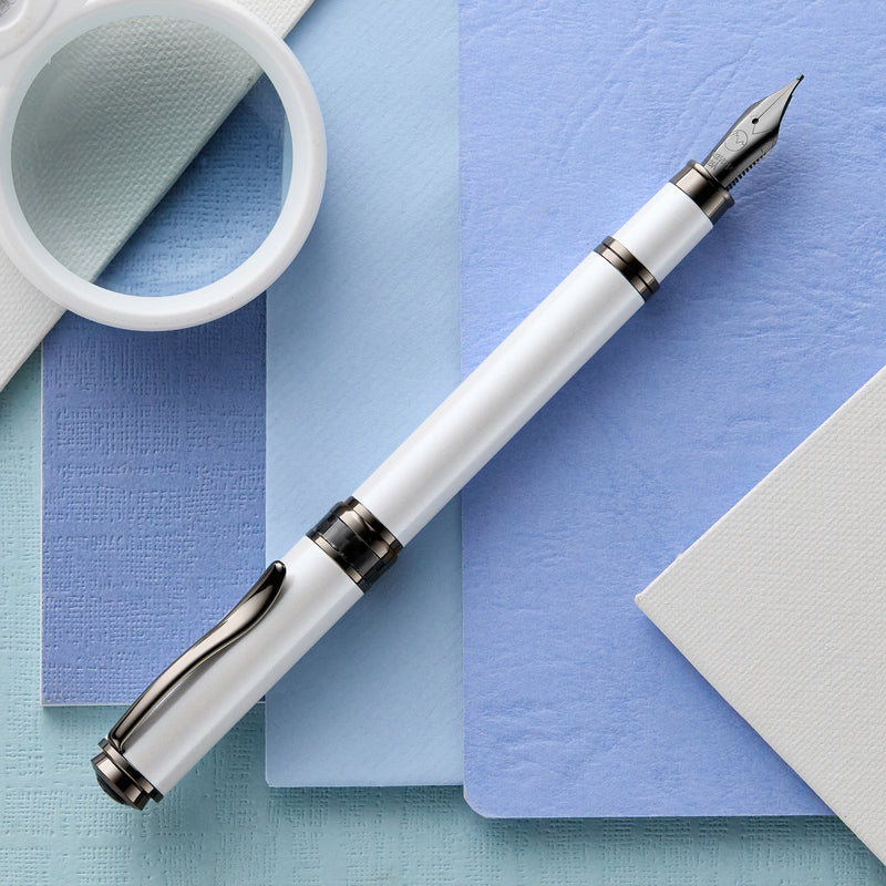 Monteverde Innova Fountain Pen & Ink Set - Cloud Dancer/Gunmetal (Limited Edition)