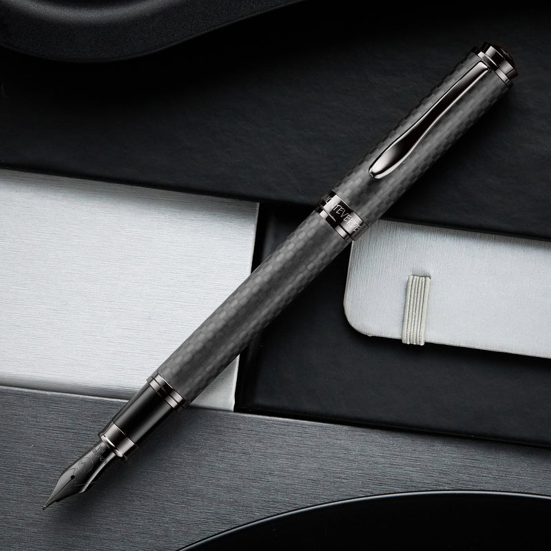 Monteverde Innova Fountain Pen - Matte Carbon Fiber/Gunmetal