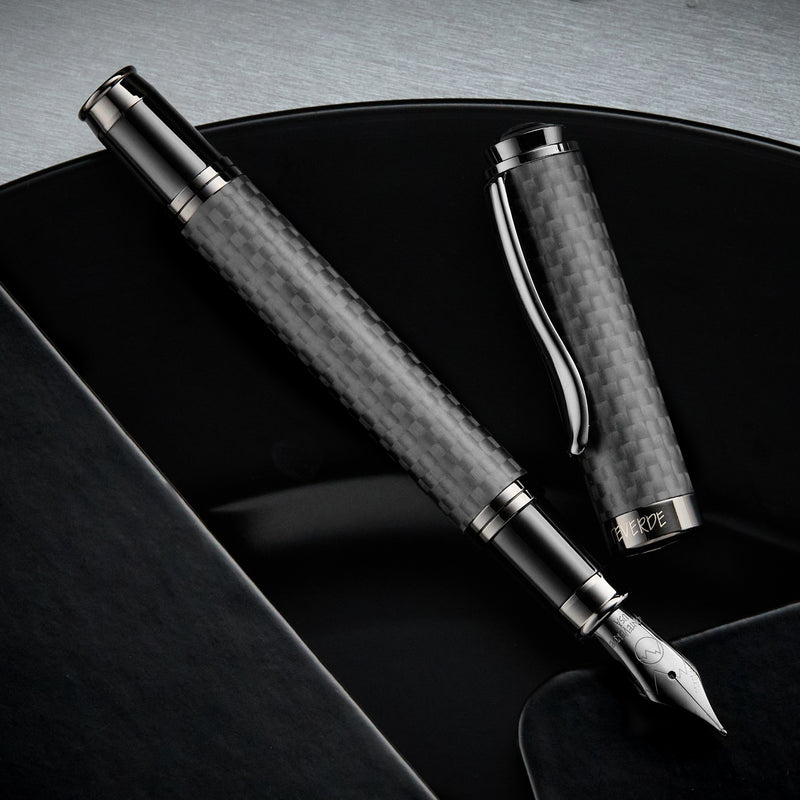 Monteverde Innova Fountain Pen - Matte Carbon Fiber/Gunmetal