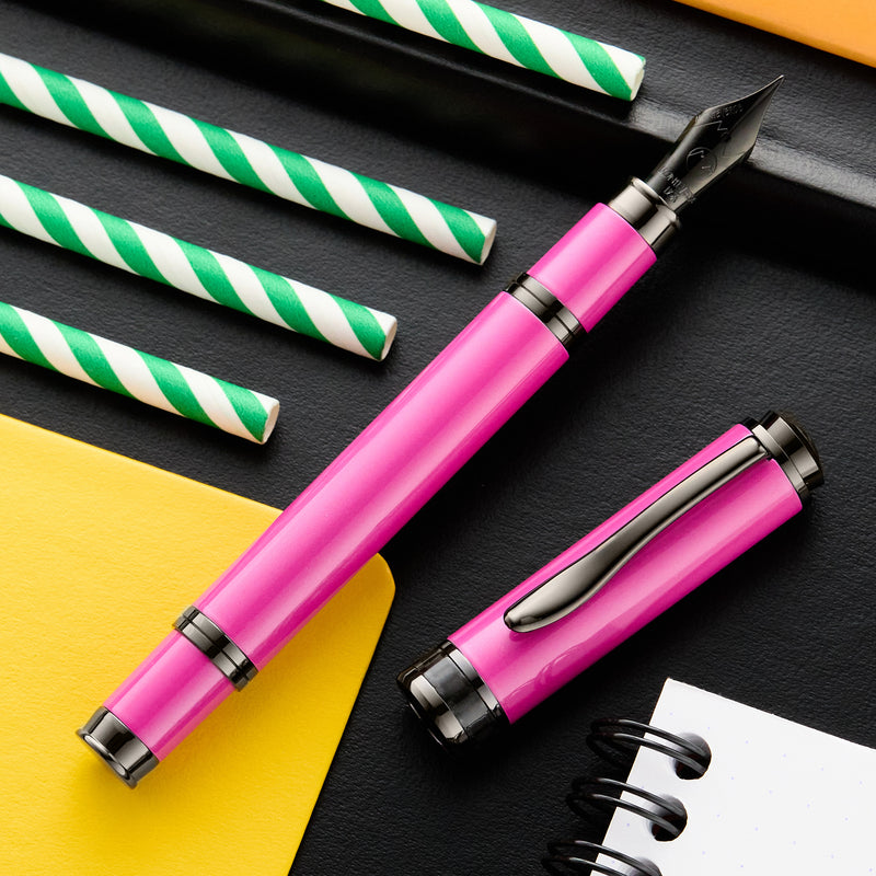 Monteverde Innova Fountain Pen & Ink Set - Hot Pink (Limited Edition)