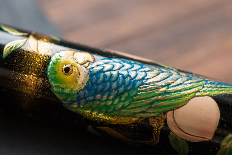 Namiki Yukari Royale Maki-e Fountain Pen - Parrot with Peach