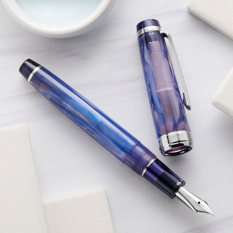 Sailor Veilio Fountain Pen - Purple (Limited Production)