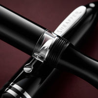 Sheaffer Balance III Fountain Pen - Glossy Black/Chrome