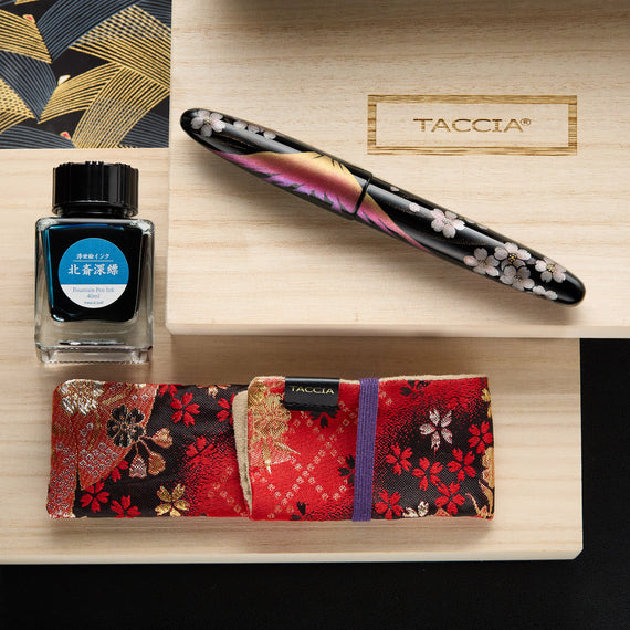 TACCIA Empress Maki-e Fountain Pen - Aka Fuji and Sakura Chinkin Yozakura (Limited Edition)