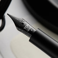 Tom Hessin Magnetic Series Fountain Pen - Carbon Steel