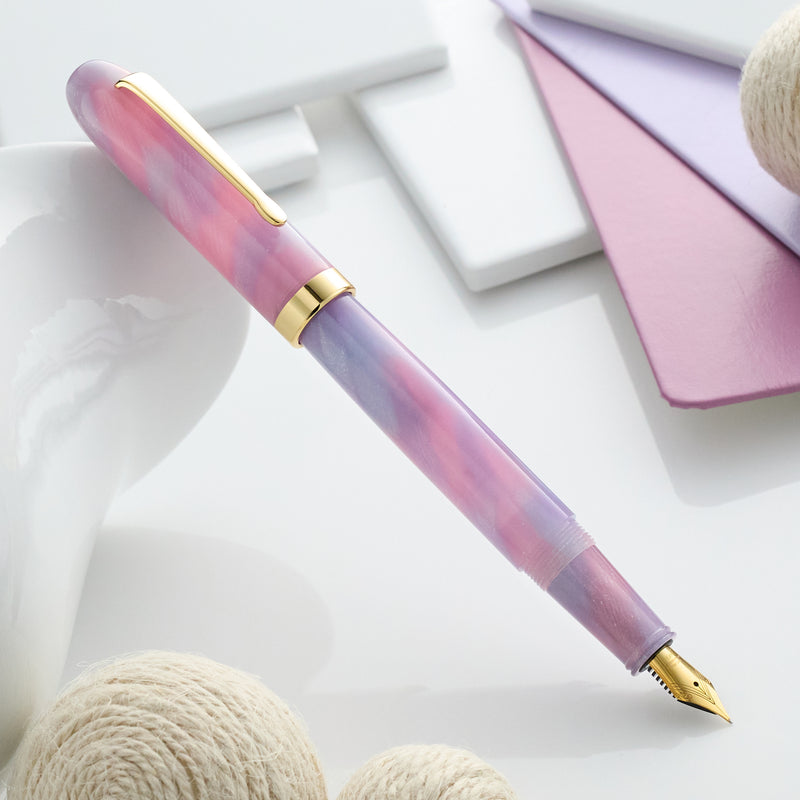 Wearingeul Literature Preface Fountain Pen - A Dream Within a Dream