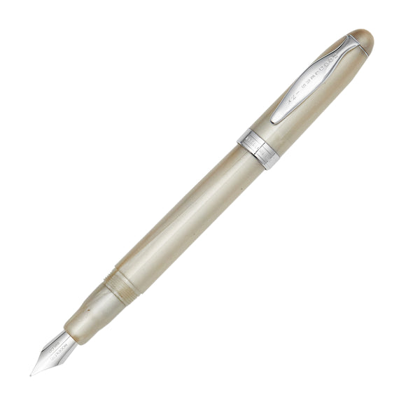 Noodler's Ahab Flex Fountain Pen - Ahab's Pearl
